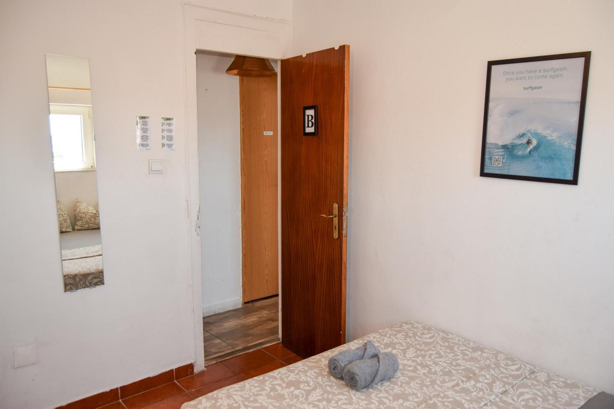 Casa de hóspedes Olympo Shared Flat With Amazing River View Lisboa